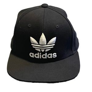 adidas Originals Trefoil Chain Adjustable Hat - Black/White